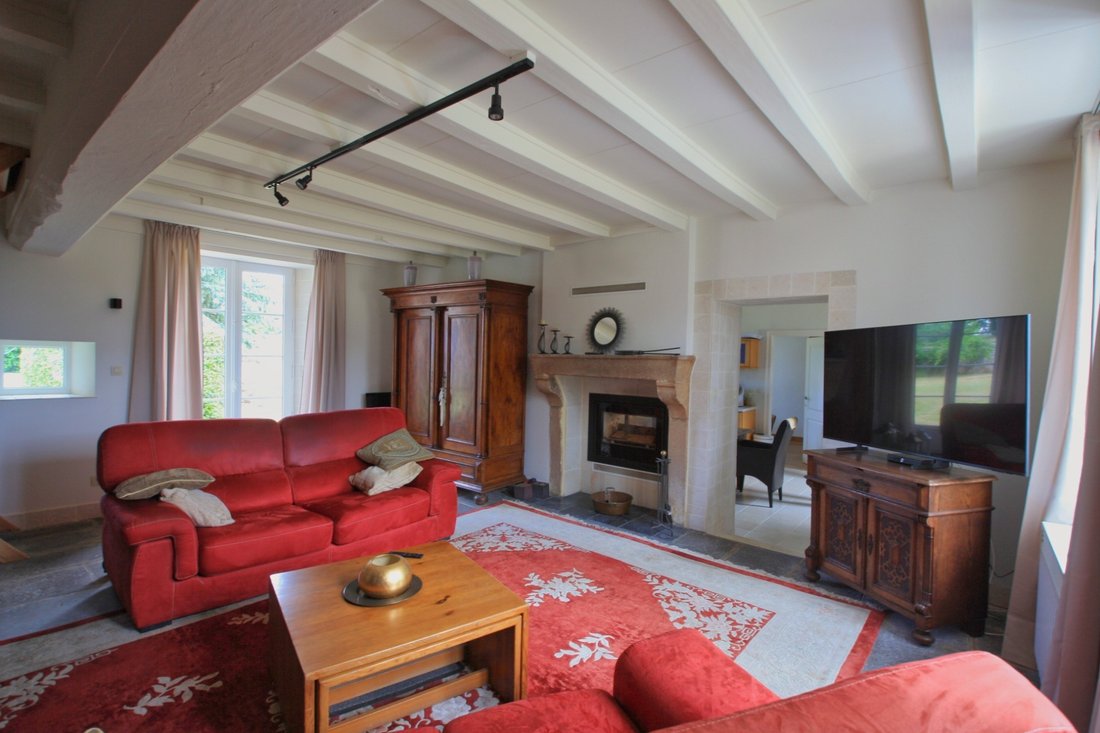 House in Hyds, Auvergne-Rhône-Alpes, France 2 - 18503837