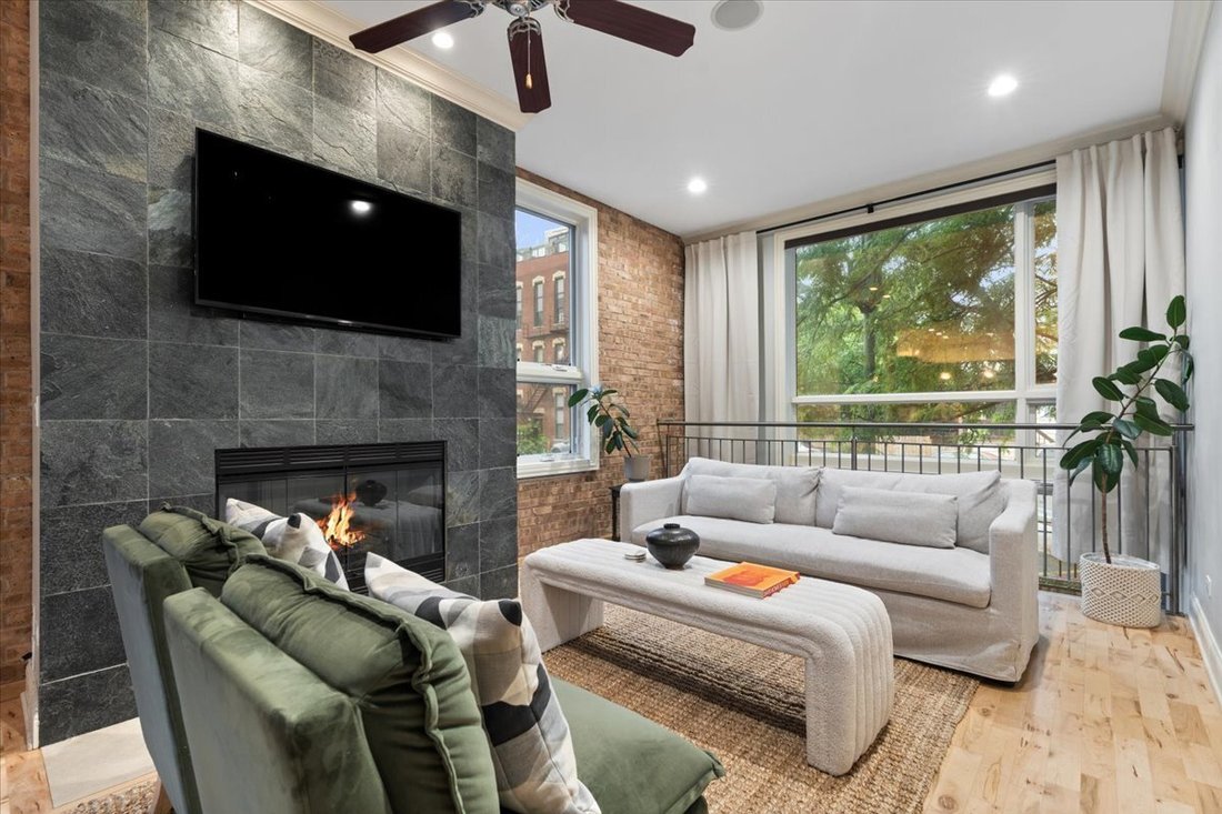 Condo in Chicago, Illinois, United States 3 - 18499477