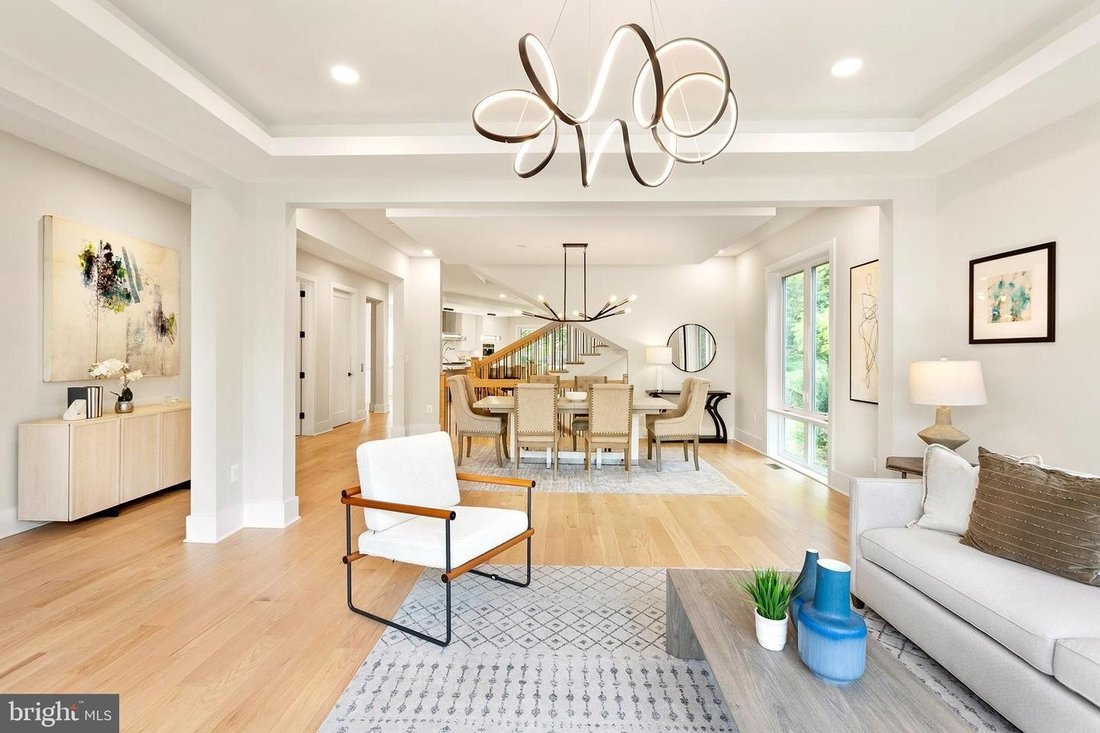 House in Chevy Chase, Maryland, United States 5 - 18506090