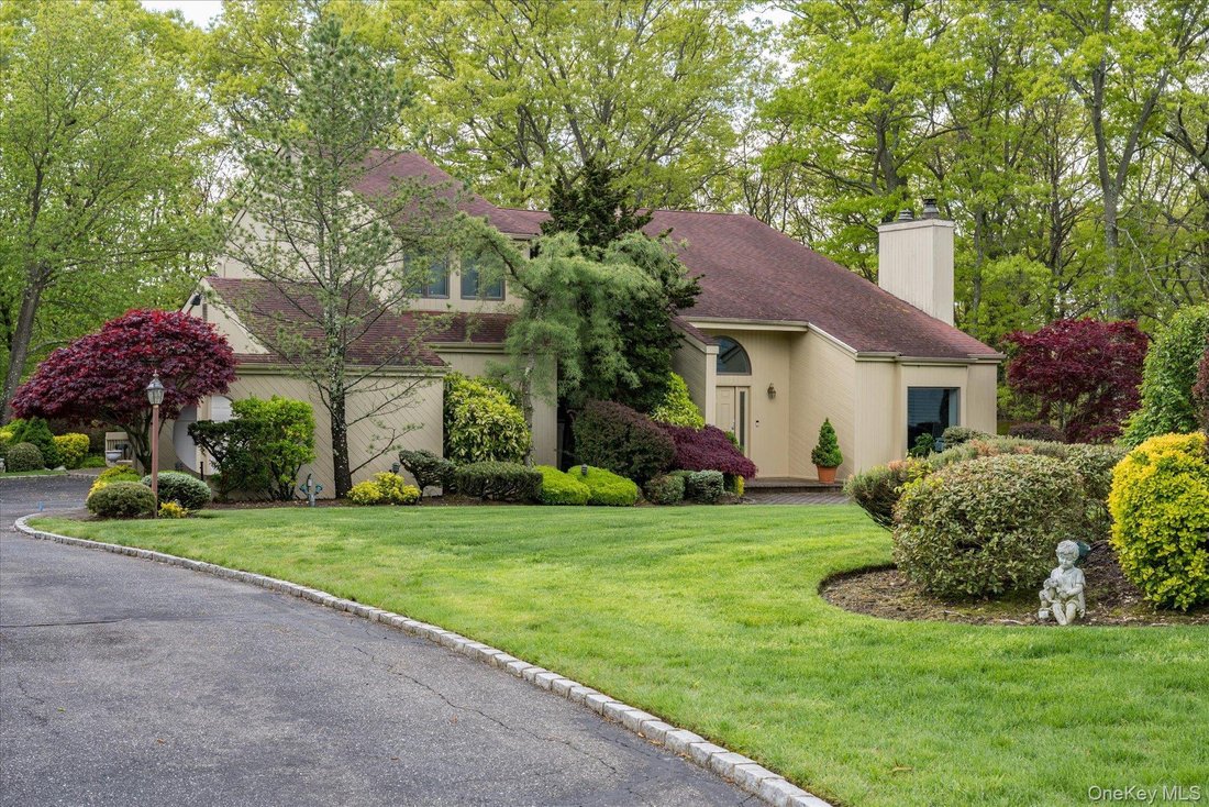 House in Melville, New York, United States 2 - 18134051