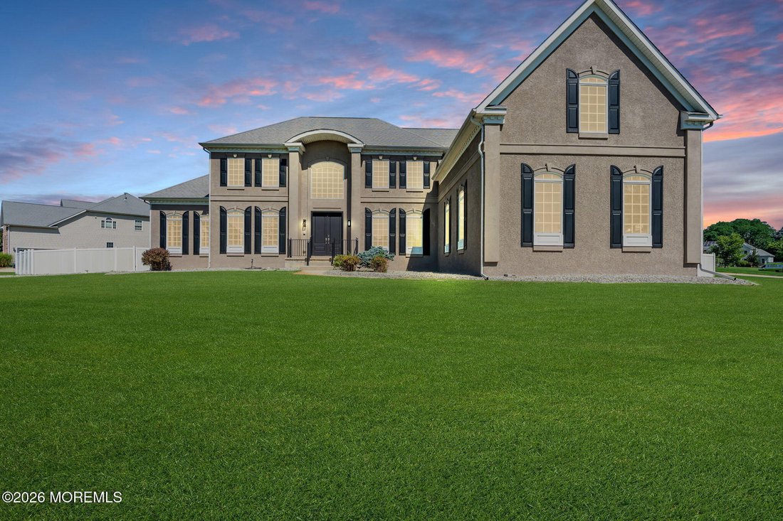 House in Freehold Township, New Jersey, United States 1 - 18499319