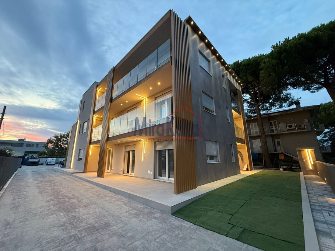 Apartment in Center, Cervia, Emilia-Romagna 2 - 15414973