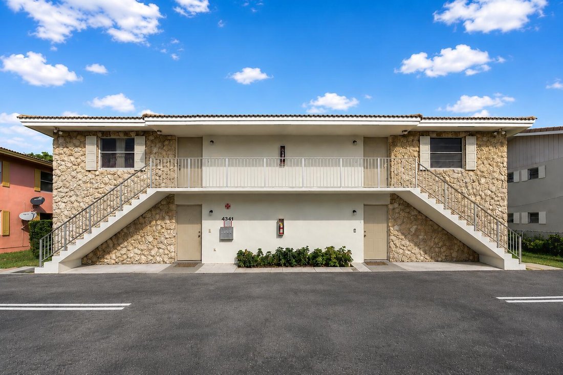Coral Springs, Florida, United States 1 - 18487932