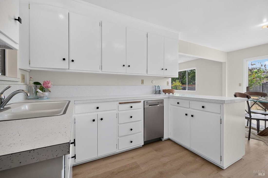 House in Santa Rosa, California, United States 5 - 18498849