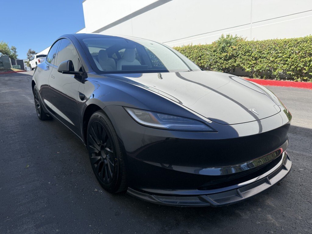 Tesla Model 3 in San Diego, CA, United States 2 - 18499125