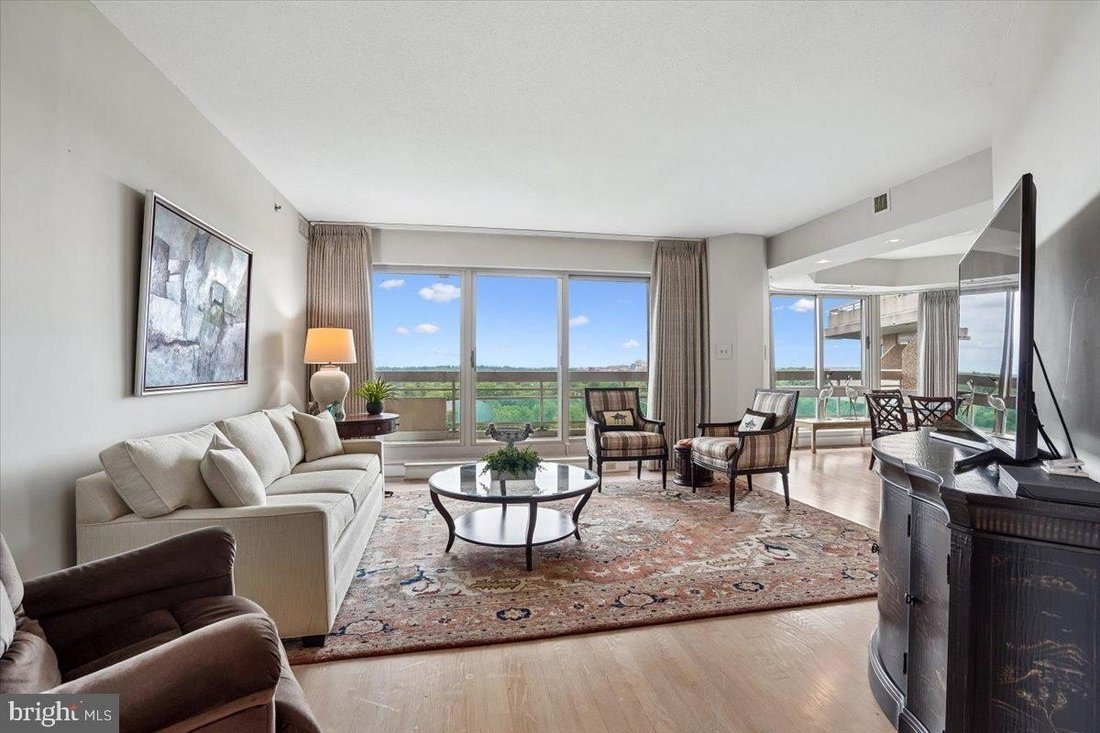 House in Chevy Chase, Maryland, United States 1 - 18506834