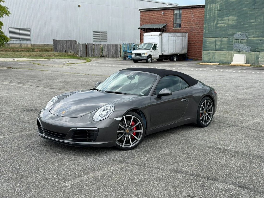 Cabriolet in Greensboro, NC, United States 2 - 18500789