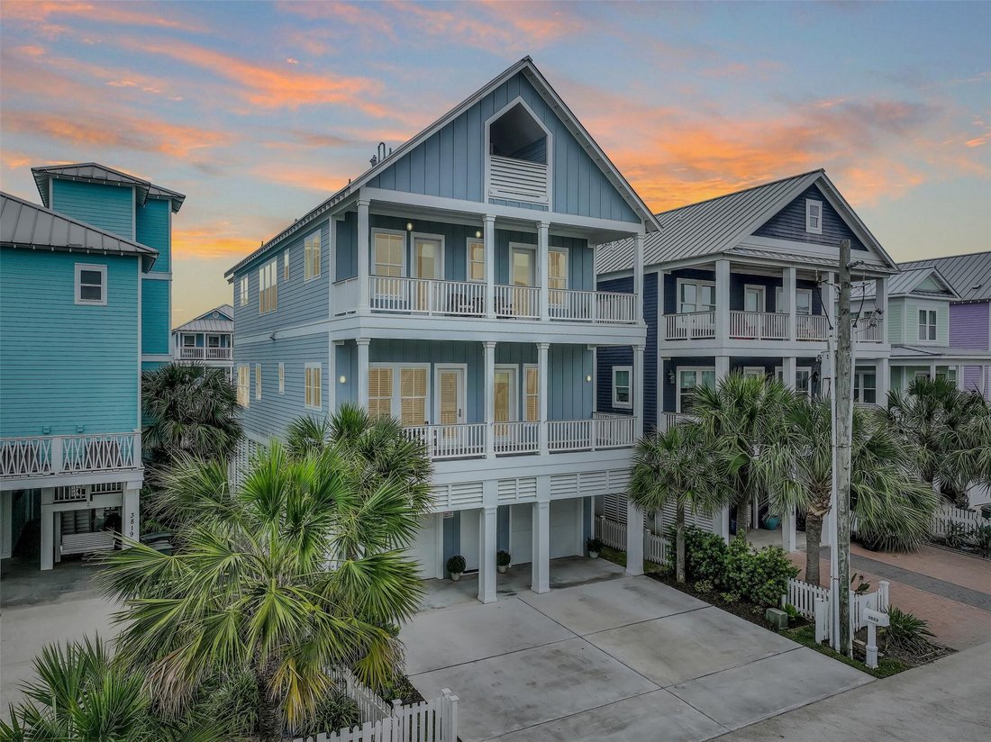 House in Galveston, Texas, United States 3 - 18500181
