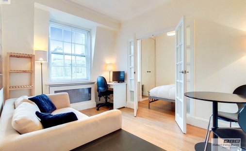 Apartment in Marylebone, Westminster, England 1