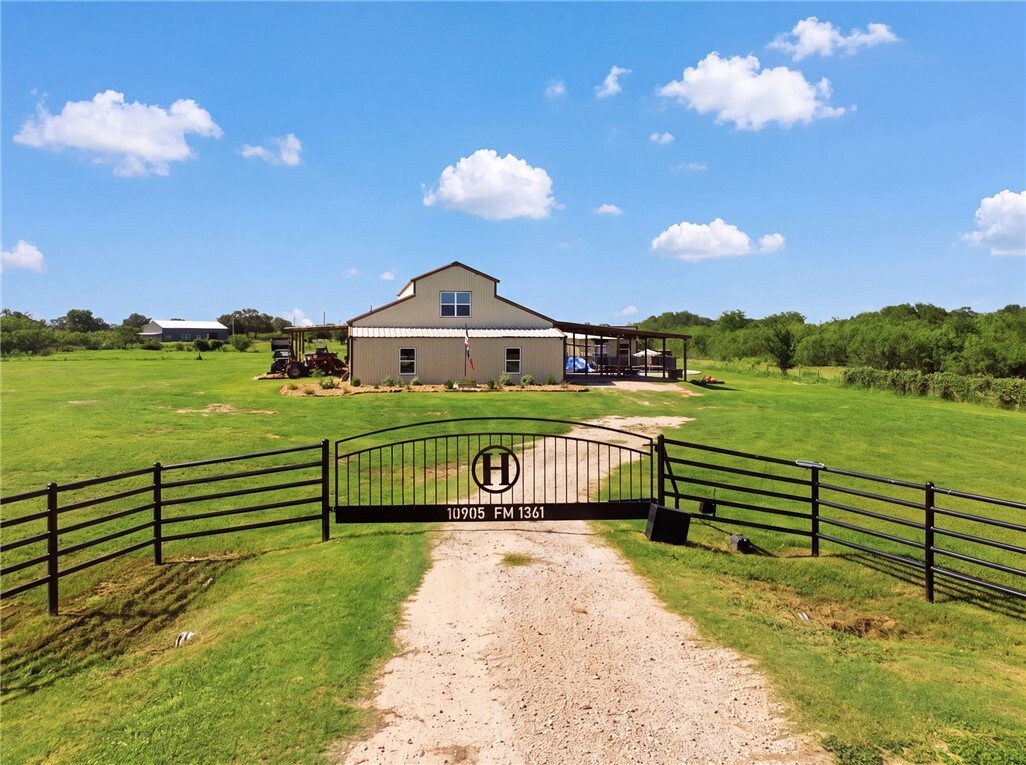 Somerville, Texas, United States 2 - 18500388