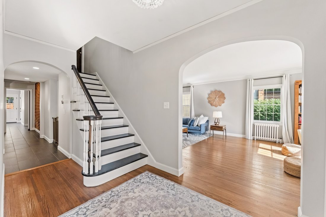 House in Minneapolis, Minnesota, United States 2 - 18500036