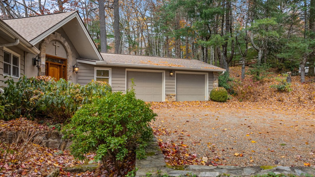 House in Highlands, North Carolina, United States 3 - 18499257