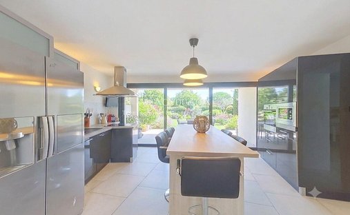 Villa in La Ville, Lorgues, Frankreich 1