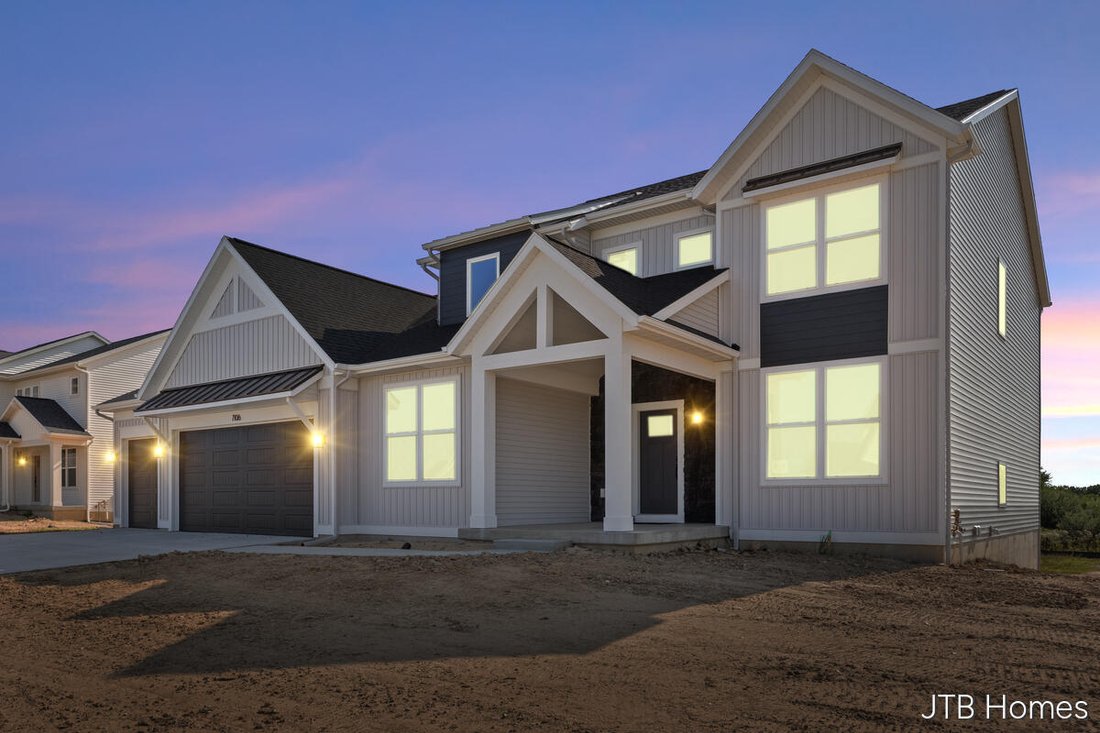 House in Alto, Michigan, United States 4 - 18308059