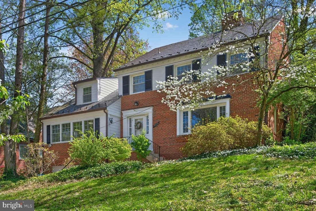 House in Chevy Chase, Maryland, United States 2 - 18506611