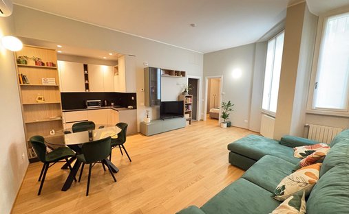 Apartment in Cenisio - Sarpi, Milan, Italy 1