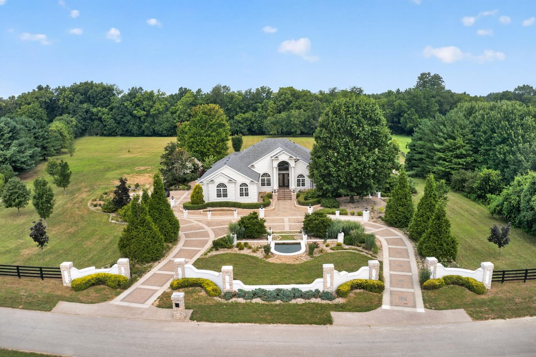House in Nicholasville, Kentucky, United States 3 - 18502442