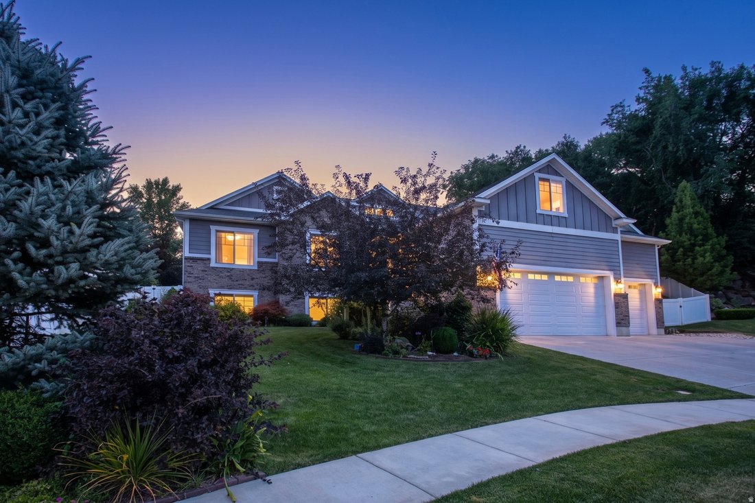 House in Farmington, Utah, United States 1 - 18159726
