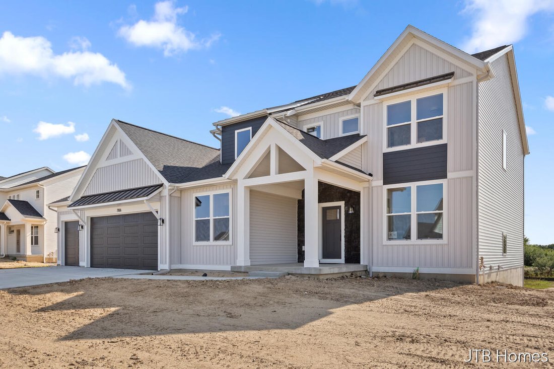 House in Alto, Michigan, United States 3 - 18308059