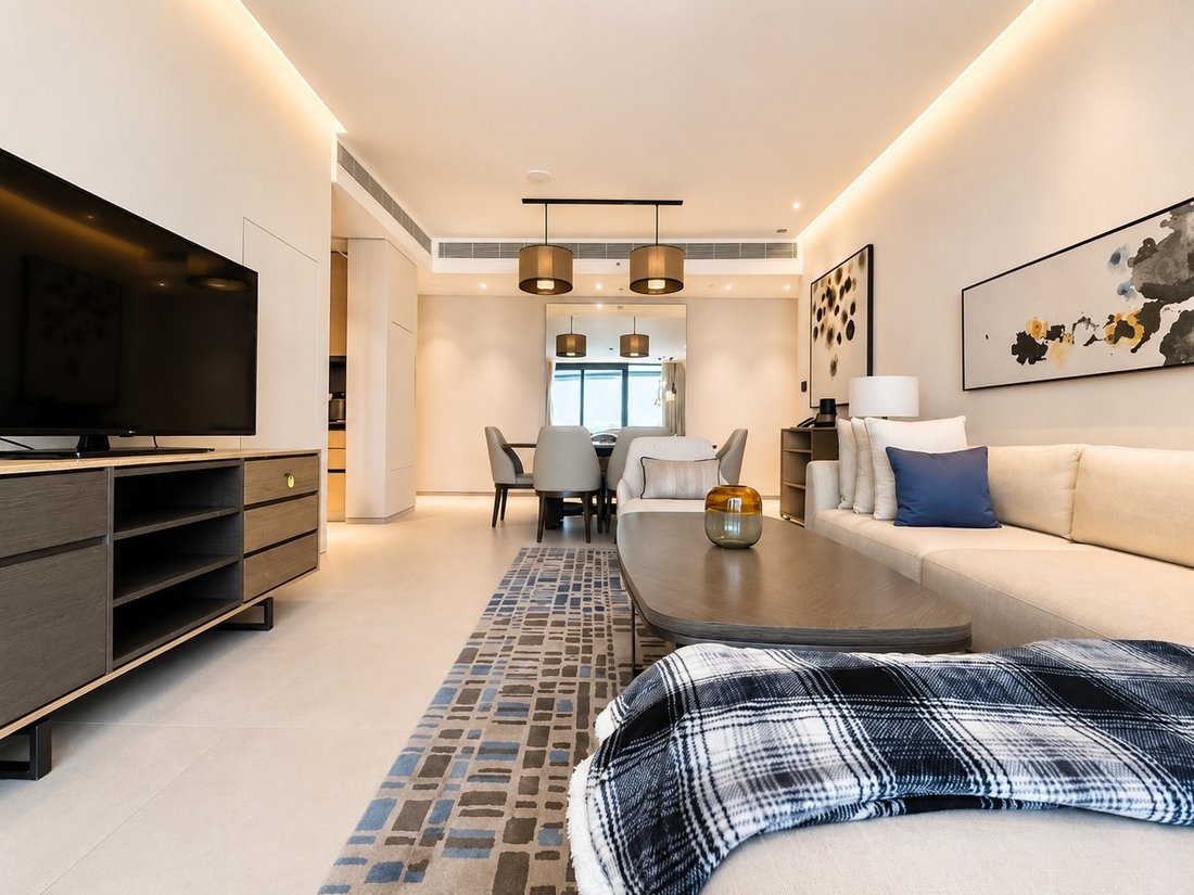 Apartment in Dubai, United Arab Emirates 4 - 18326788