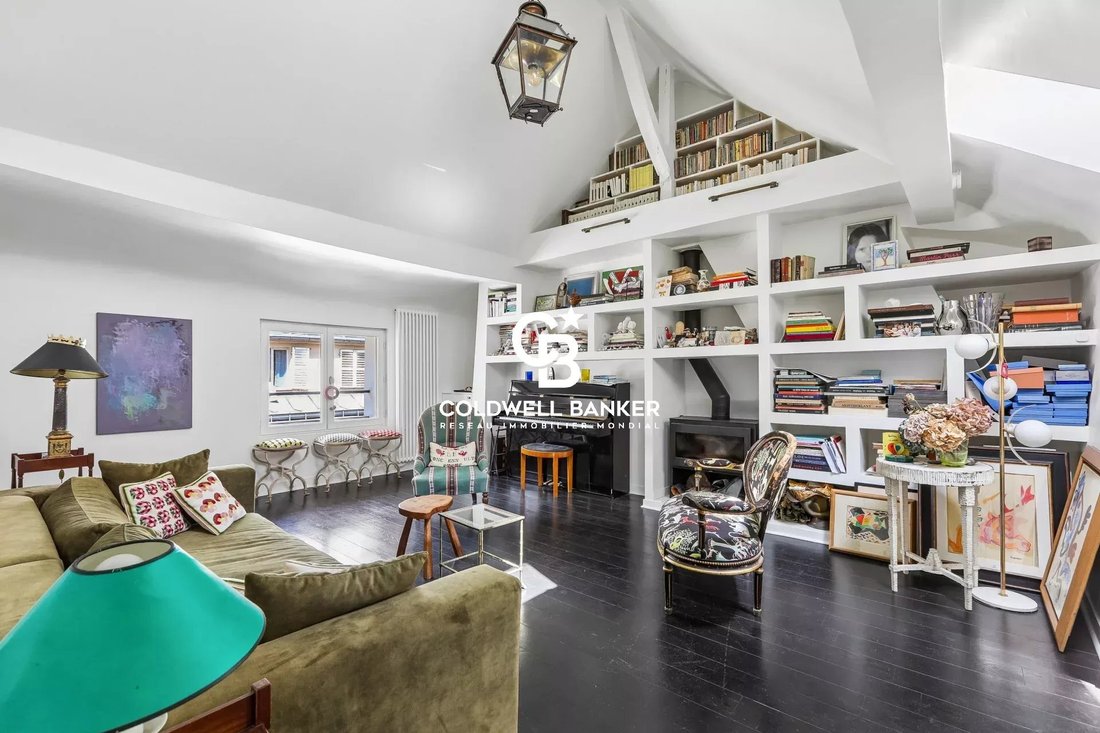 Apartment in Saint Thomas d'Aquin, Paris 7e Arrondissement, Paris 3 - 18501146