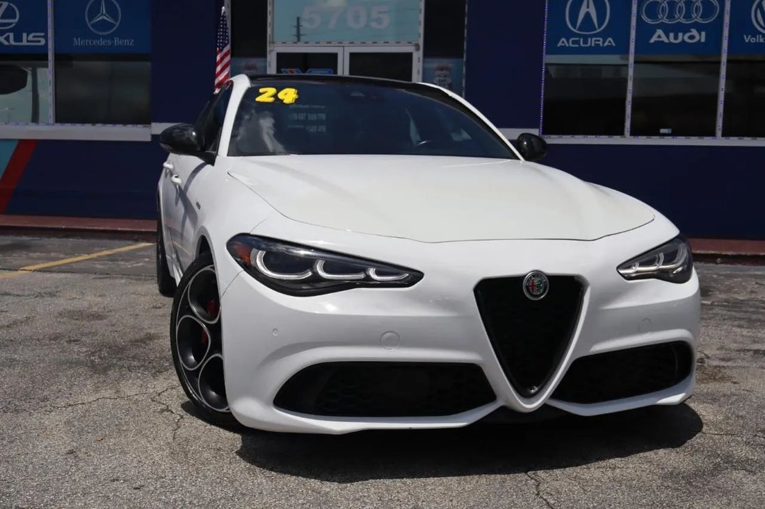 Sedan in Orlando, FL, United States 2 - 18504299