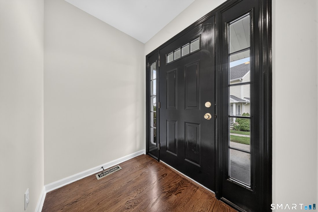 Condo in Stamford, Connecticut, United States 2 - 18500475