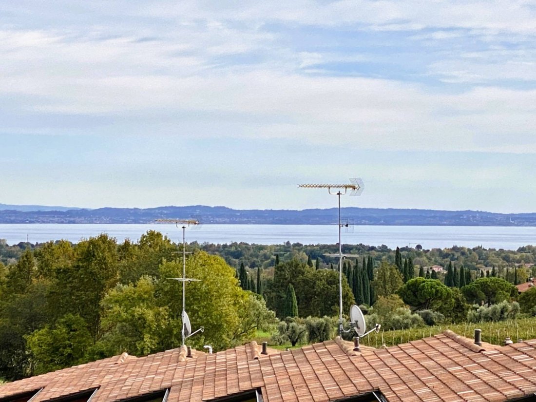 Villa in Polpenazze del Garda, Lombardy, Italy 2 - 18504708