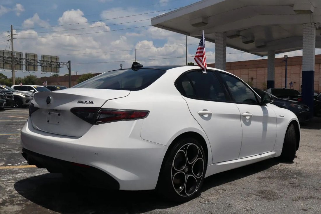 Sedan in Orlando, FL, United States 5 - 18504299