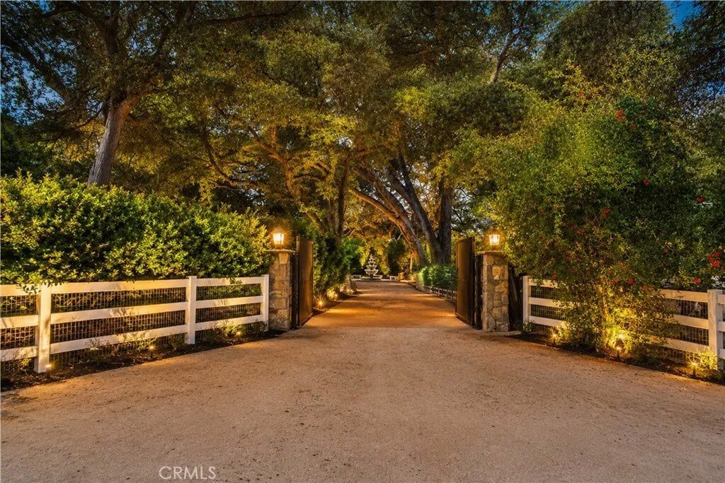 House in Santa Clarita, California, United States 1 - 18151814