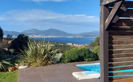 Villa in Grosseto-Prugna, Corsica, France 1