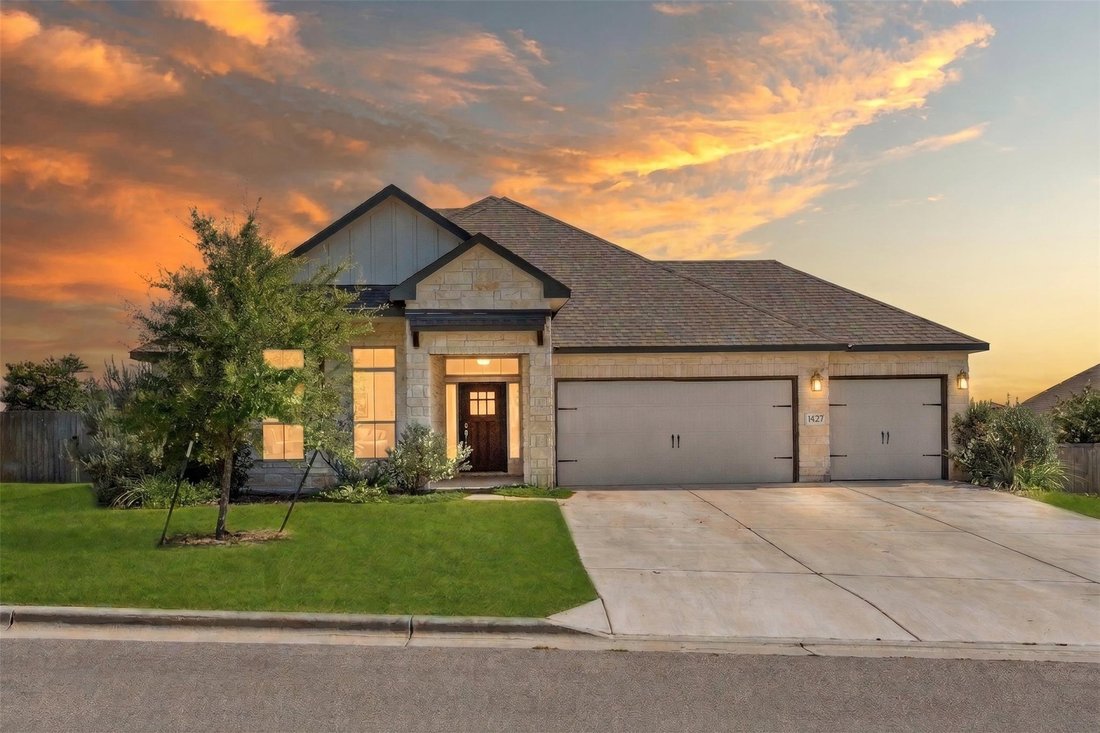 House in Salado, Texas, United States 1 - 18502335