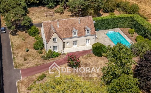 House in Civray-de-Touraine, Centre-Val de Loire, France 1