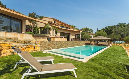 Villa in Solliès-Ville, Provence-Alpes-Côte d'Azur, Frankreich 1