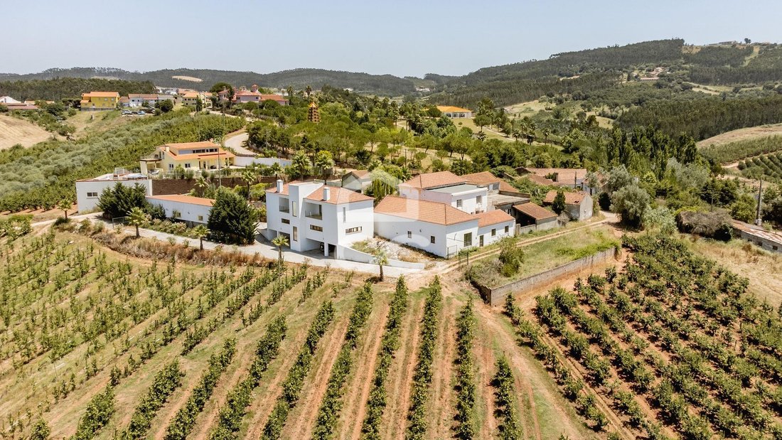Farm Ranch in Landal, Leiria District, Portugal 1 - 18500993