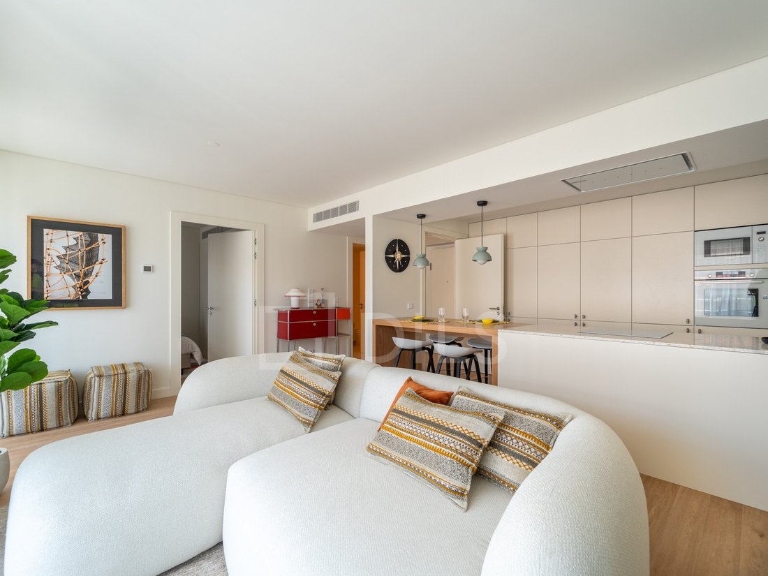 Apartment in Santa Marinha e Sao Pedro da Afurada, Porto District, Portugal 4 - 18500827