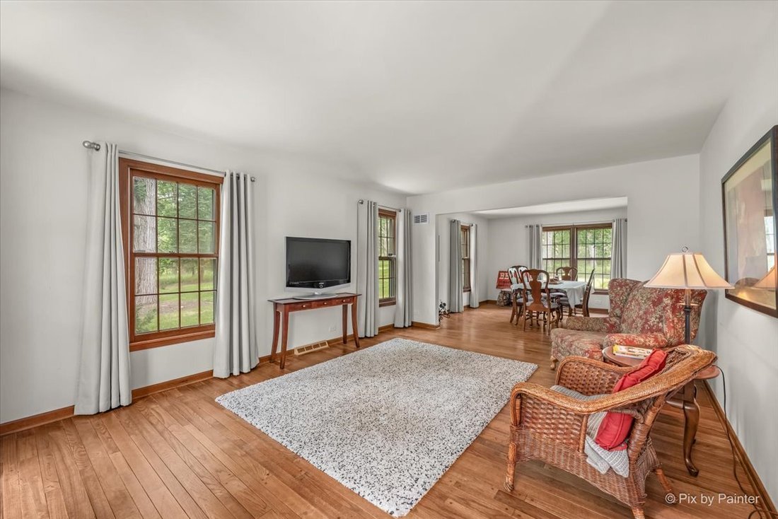 House in Woodstock, Illinois, United States 4 - 18502917