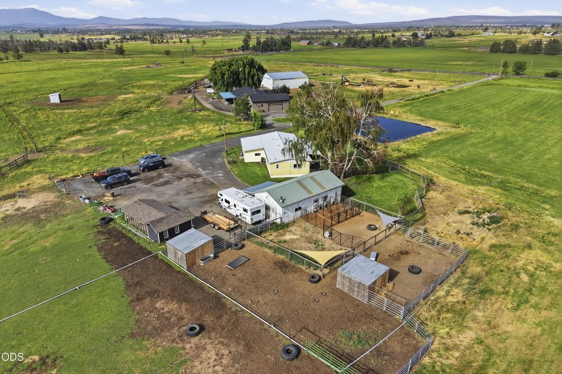 Land in Powell Butte, Oregon, United States 3 - 18505345