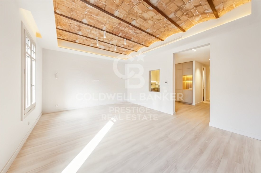 Apartment in Eixample, Barcelona, Spain 3 - 18500861