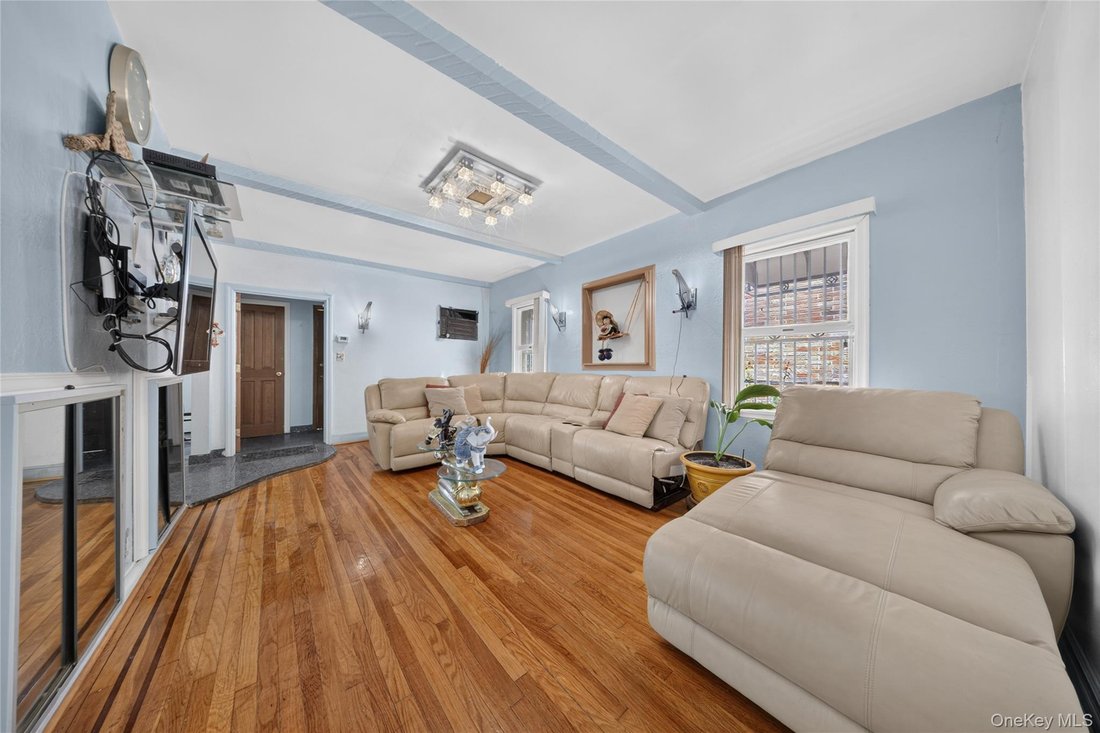 House in New York, New York, United States 3 - 18502012
