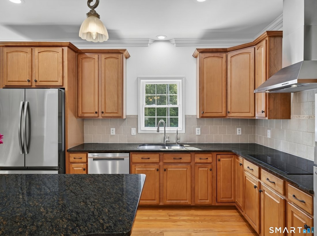 House in East Lyme, Connecticut, United States 5 - 18502186