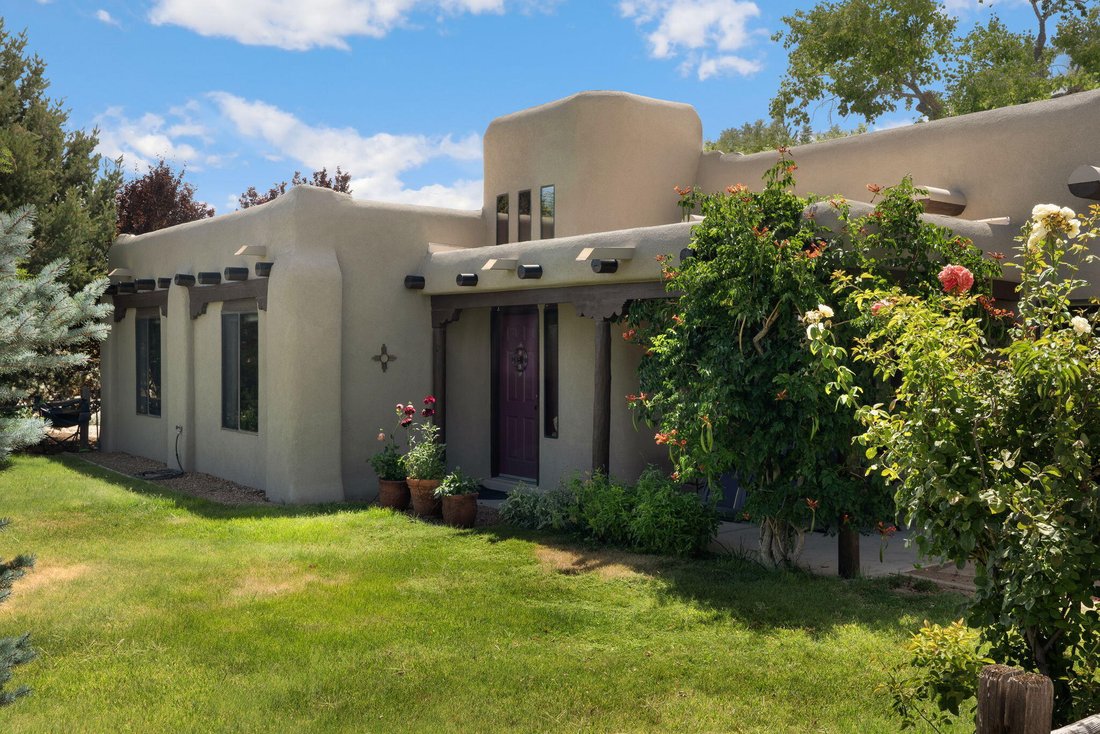 House in Corrales, New Mexico, United States 4 - 18502371