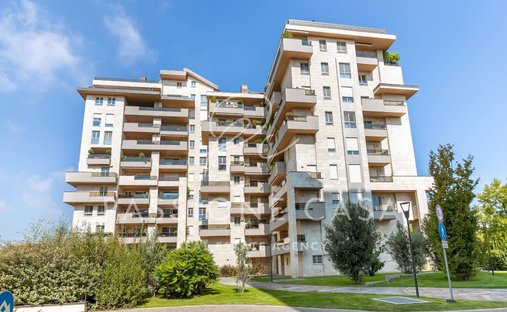 Apartment in Area Lavanderie-Redecesio, Milano San Felice, Lombardy 1