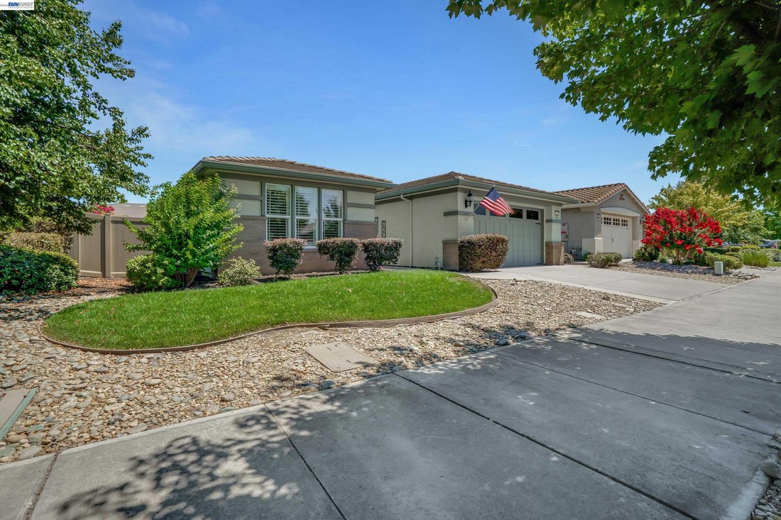 House in Manteca, California, United States 1 - 18501376