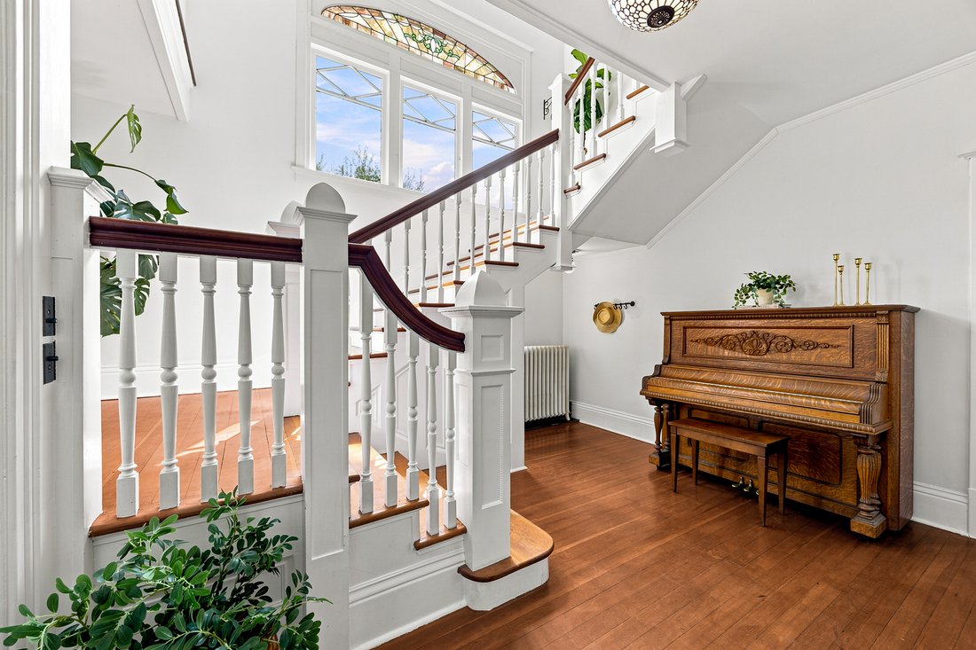 House in Tacoma, Washington, United States 4 - 18501359