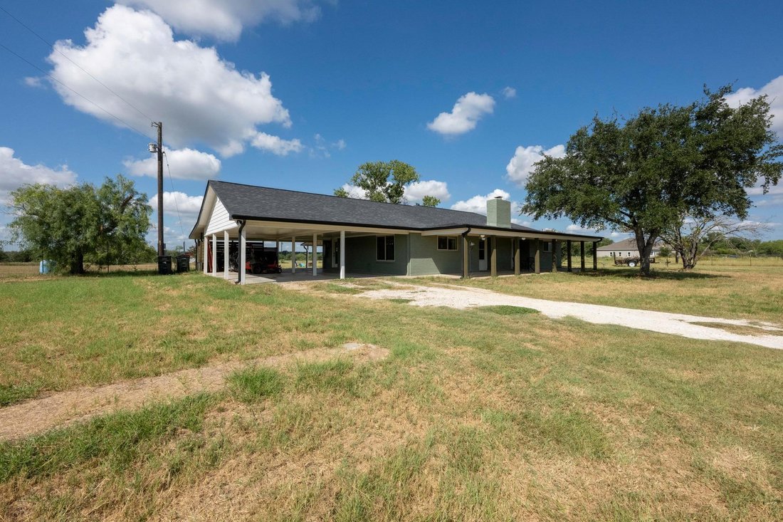 House in Bastrop, Texas, United States 3 - 18499134