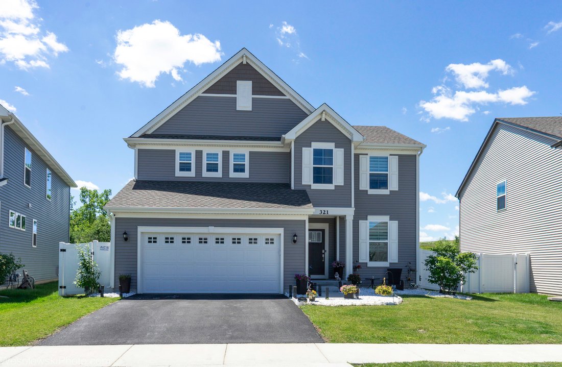 House in South Elgin, Illinois, United States 1 - 18499436