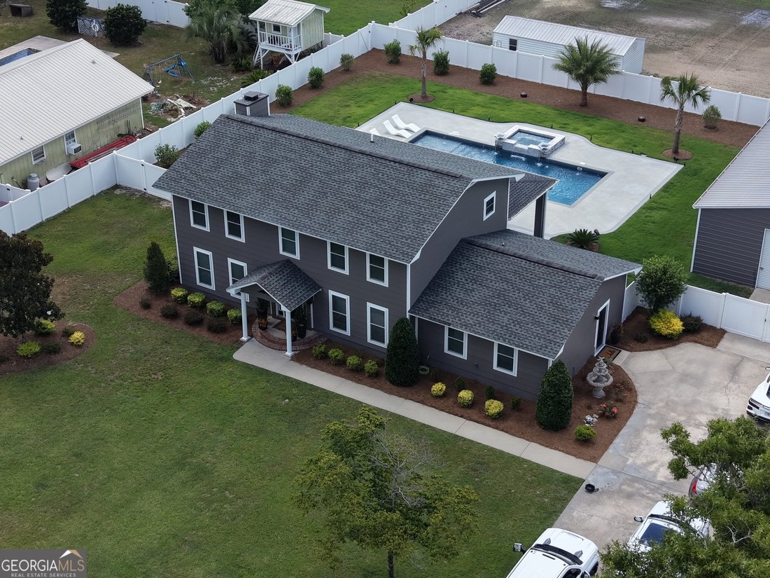 House in Jesup, Georgia, United States 2 - 18503199