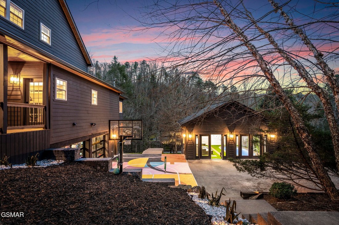 House in Sevierville, Tennessee, United States 5 - 18502775
