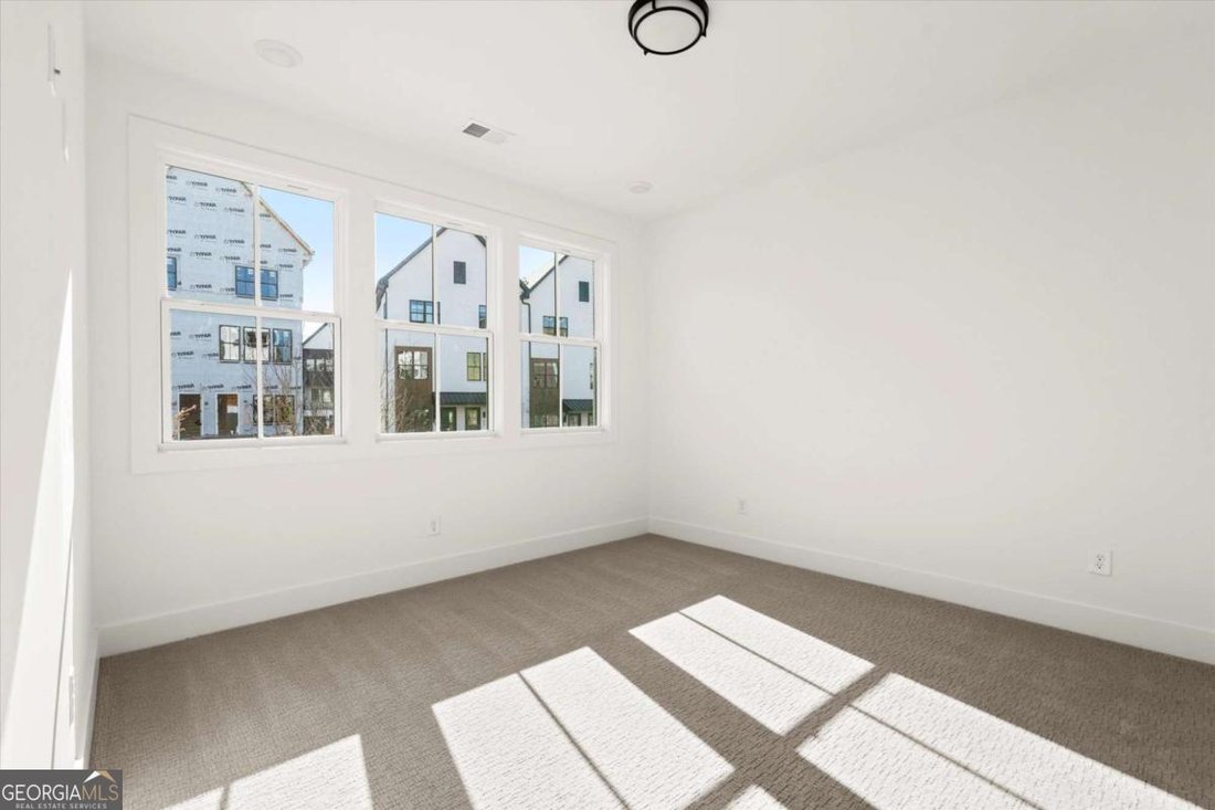 Townhouse in Alpharetta, Georgia, United States 4 - 18503232